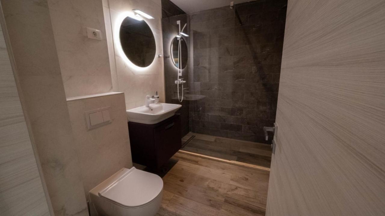 Năvodari Wave 3 Promenada Apartments מראה חיצוני תמונה